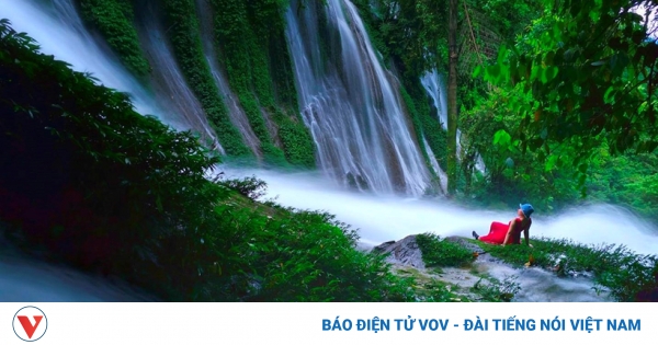 buc hoa thien nhien hoan my cua thac nam luc giua dat troi cao nguyen sin ho