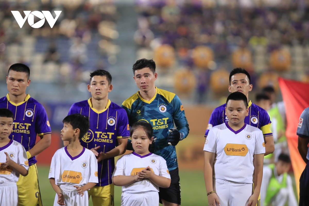 ha noi fc giai con khat thang o v-league su tro lai cua quan van chuan hinh anh 1