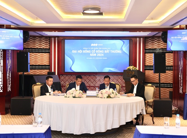 dai-hoi-dong-co-dong-flc-1731642242356433767357 Vụ án Trịnh Văn Quyết: Động thái thay đổi nhân sự "gây sốc" của FLC - Ảnh 3.