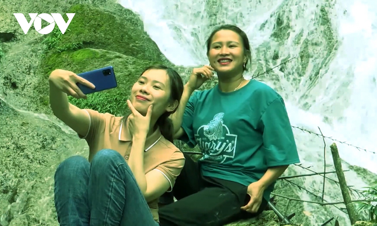 thac nuoc ky vi tren cao nguyen sin ho hinh anh 16
