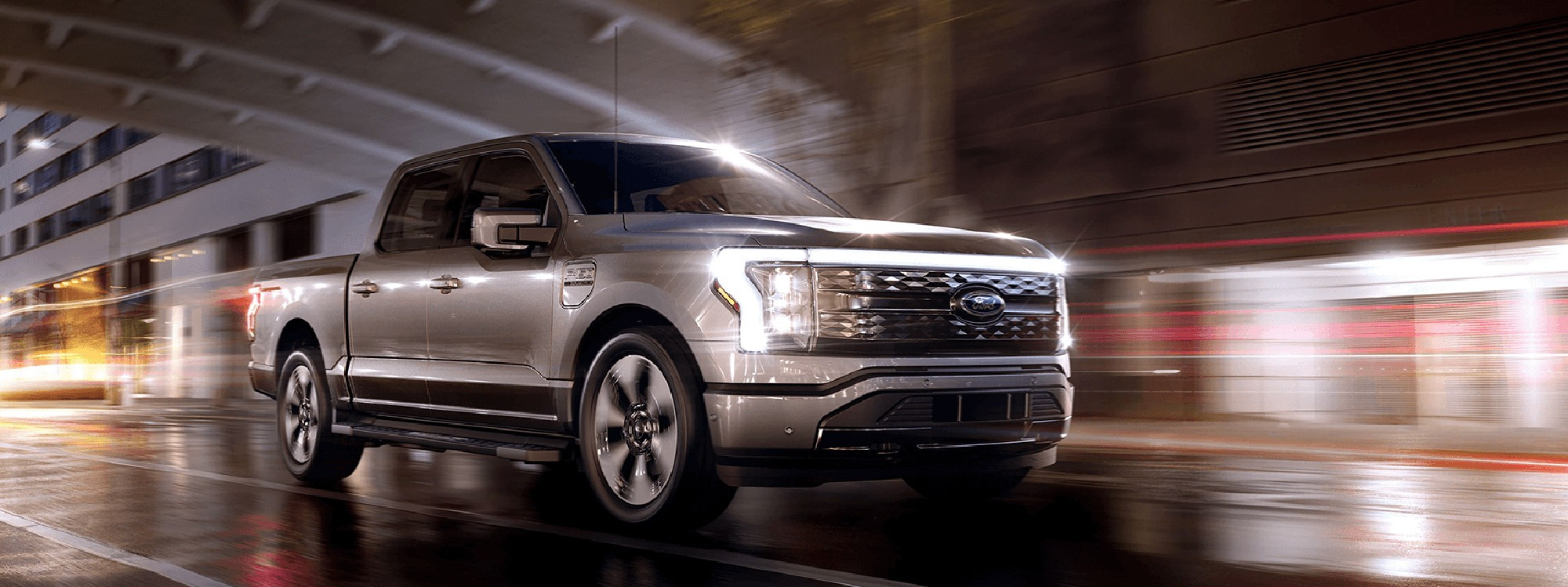 ford-f-150-lightning-lariat-extended-range-2022.jpg