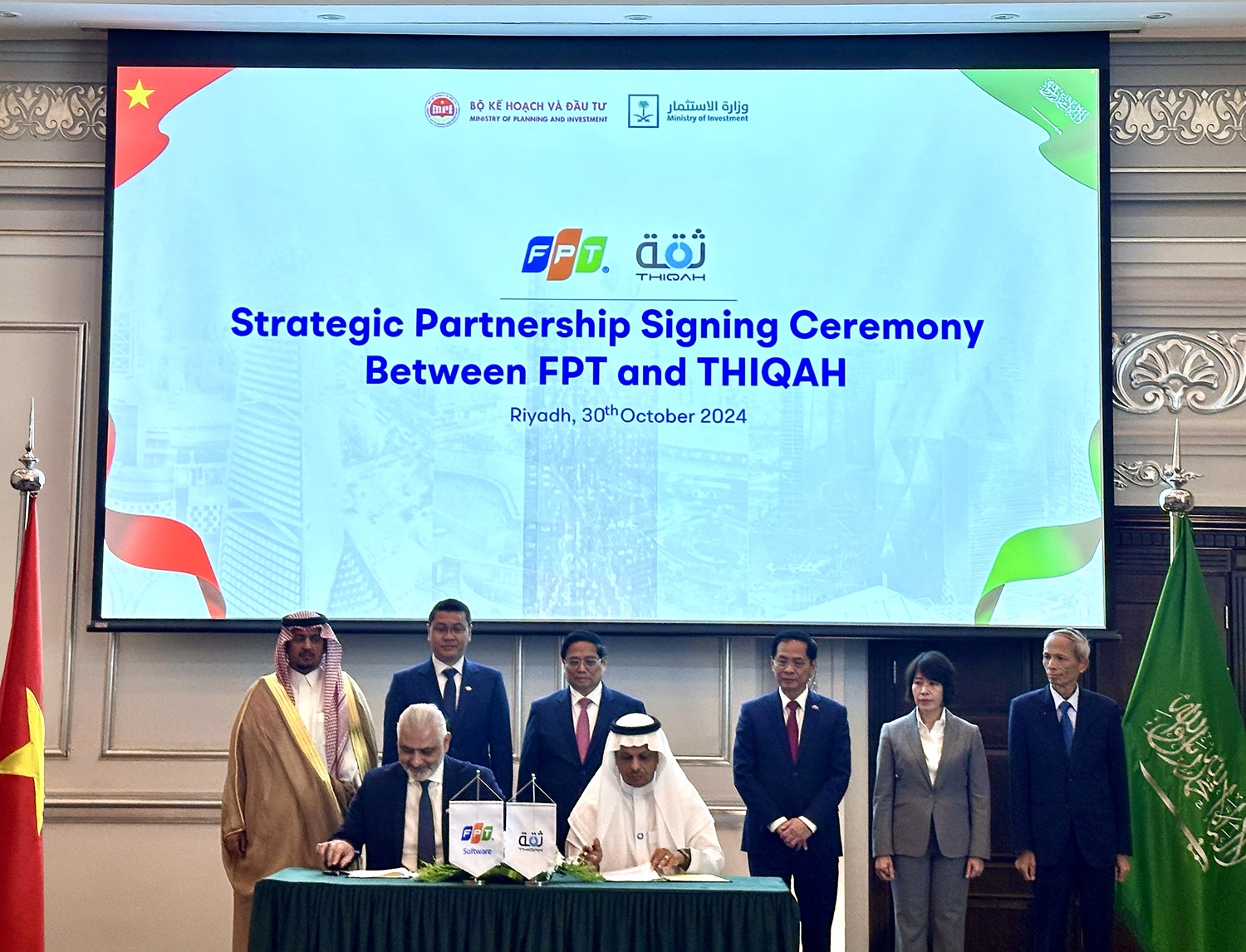 fpt-khai-truong-van-phong-tai-saudi-arabia-17307712140061419002473 FPT hợp tác thúc đẩy ở Saudi Arabia - Ảnh 1.