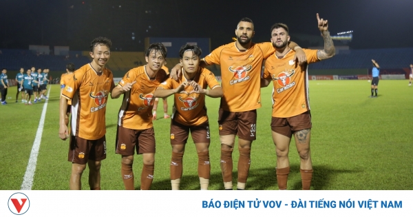 Kết quả vòng 7 V-League 2024/2025: HAGL gieo sầu cho CAHN 1 hagl 2