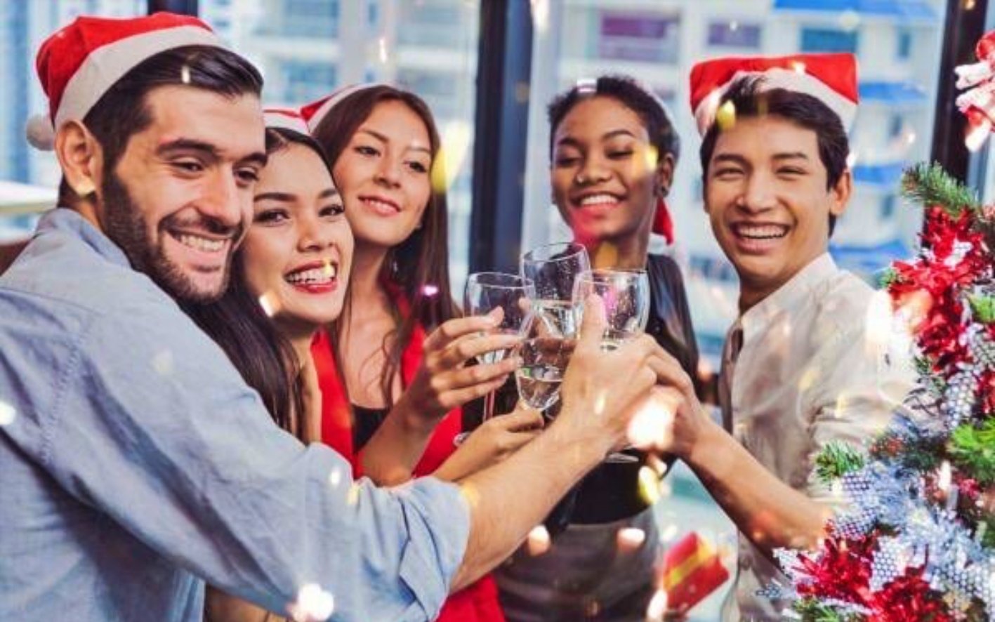 holiday-bookings-blog-article-17306512551211109992538 Việt Nam góp mặt trong Top các điểm đến phong cách Giáng sinh châu Á 2024 - Ảnh 1.