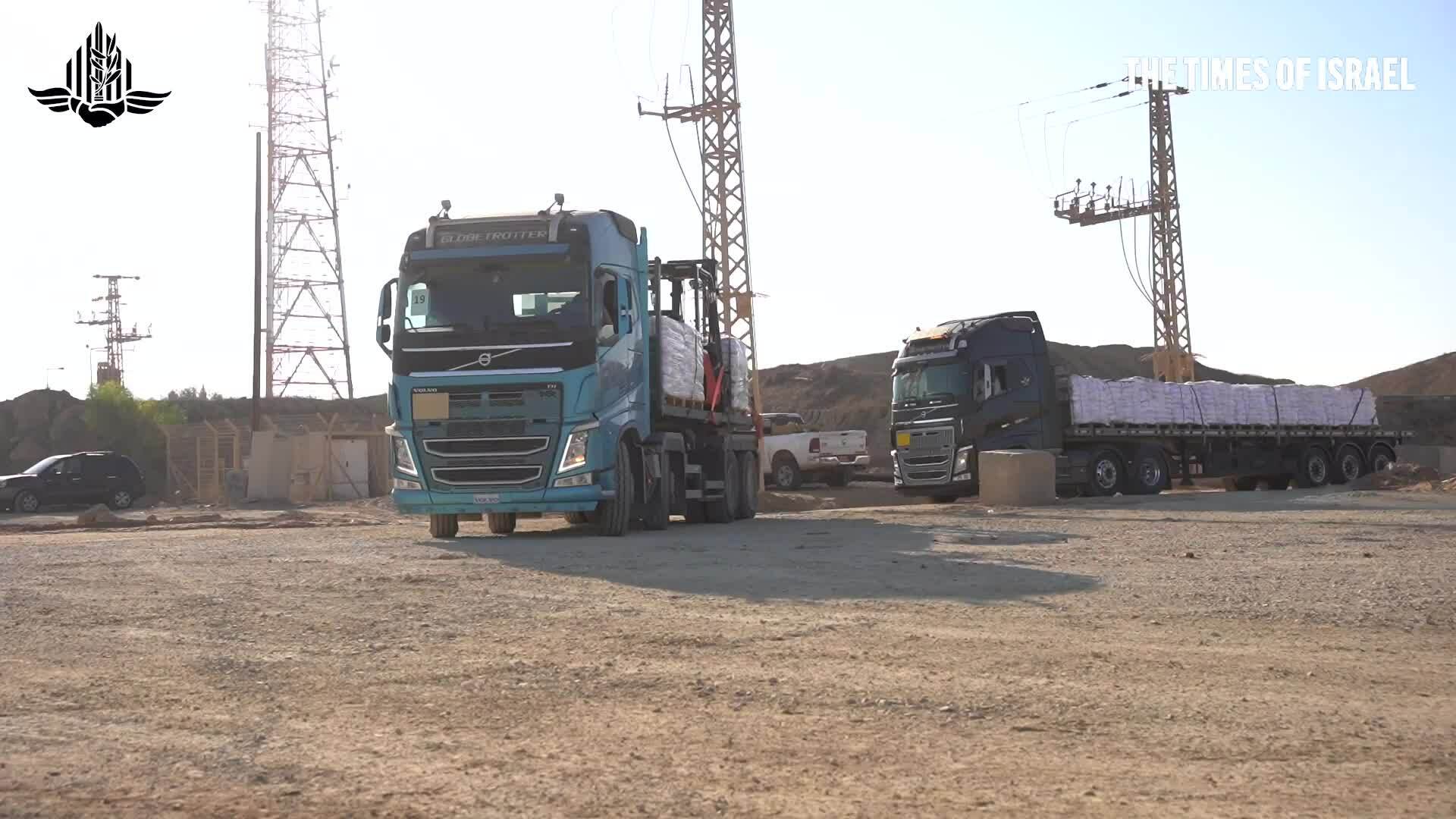 Israel mở thêm cửa khẩu chuyển hàng viện trợ vào Gaza
