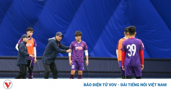 HLV Kim Sang Sik nói lời ''tâm huyết'' về đợt tập huấn Hàn Quốc của ĐT Việt Nam 1 kim1