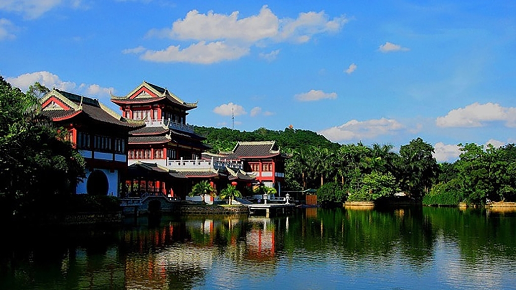 du khach viet co the thoa suc vui choi, an uong khi den quang tay trung quoc hinh anh 2