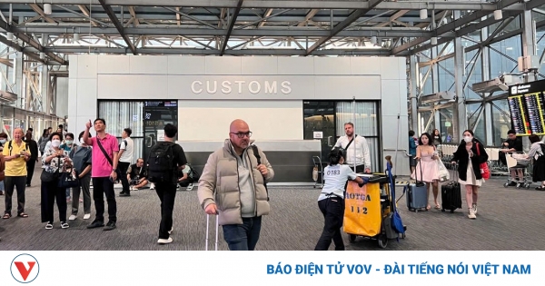 san bay quoc te suvarnabhumi bangkok thai lan anh ngoc diep