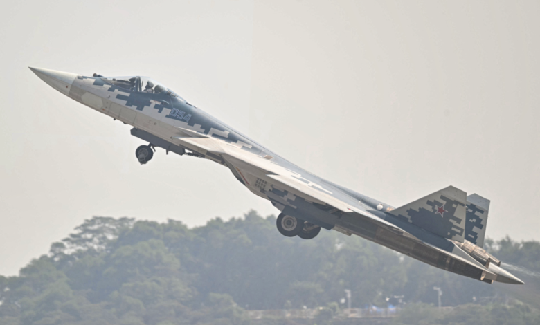 Lý do Nga đưa tiêm kích Su-57 'xấu mã' tới trình diễn ở Trung Quốc 1 su57zhuhai 1731486016 8781 1731486544
