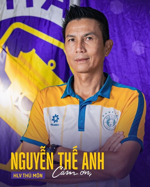 ha noi fc thay doi nhan su khi v-league tam nghi hinh anh 1