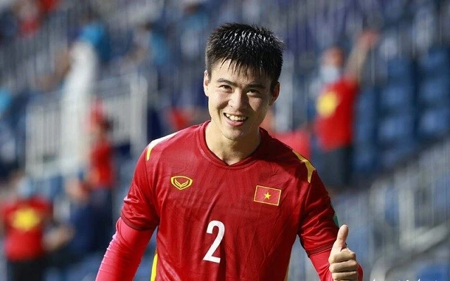 Duy Mạnh hé lộ buổi tập của đội tuyển Việt Nam tại Hàn Quốc 1 thong tin tieu su ve cau thu do duy manh la ai 1054