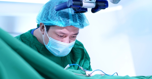 Thanh niên đau đớn nhập viện vì "đứt phanh" khi thủ dâm 1 ths bs pham minh ngoc phau thuat cho benh nhan nam 1732524877177446651875 4 0 1604 2560 crop 17325250290431119451399