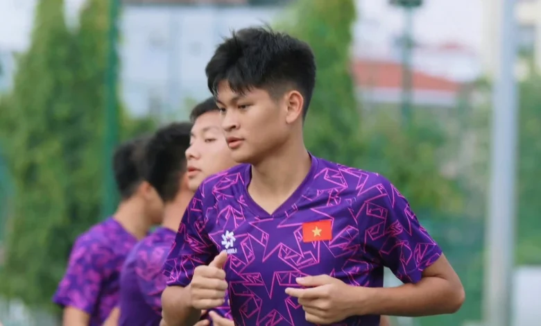 tien dao nguyen van bach u17 chau a 2025 thumbnail