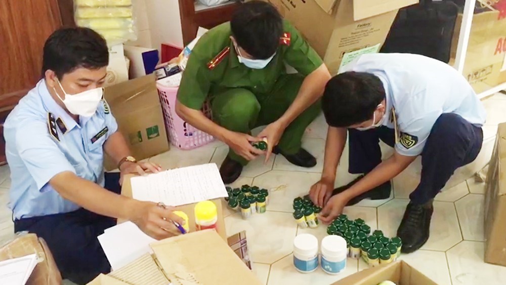 Nhận diện quảng cáo thực phẩm chức năng sai sự thật- Ảnh 2. Nhận diện quảng cáo thực phẩm chức năng sai sự thật- Ảnh 2.