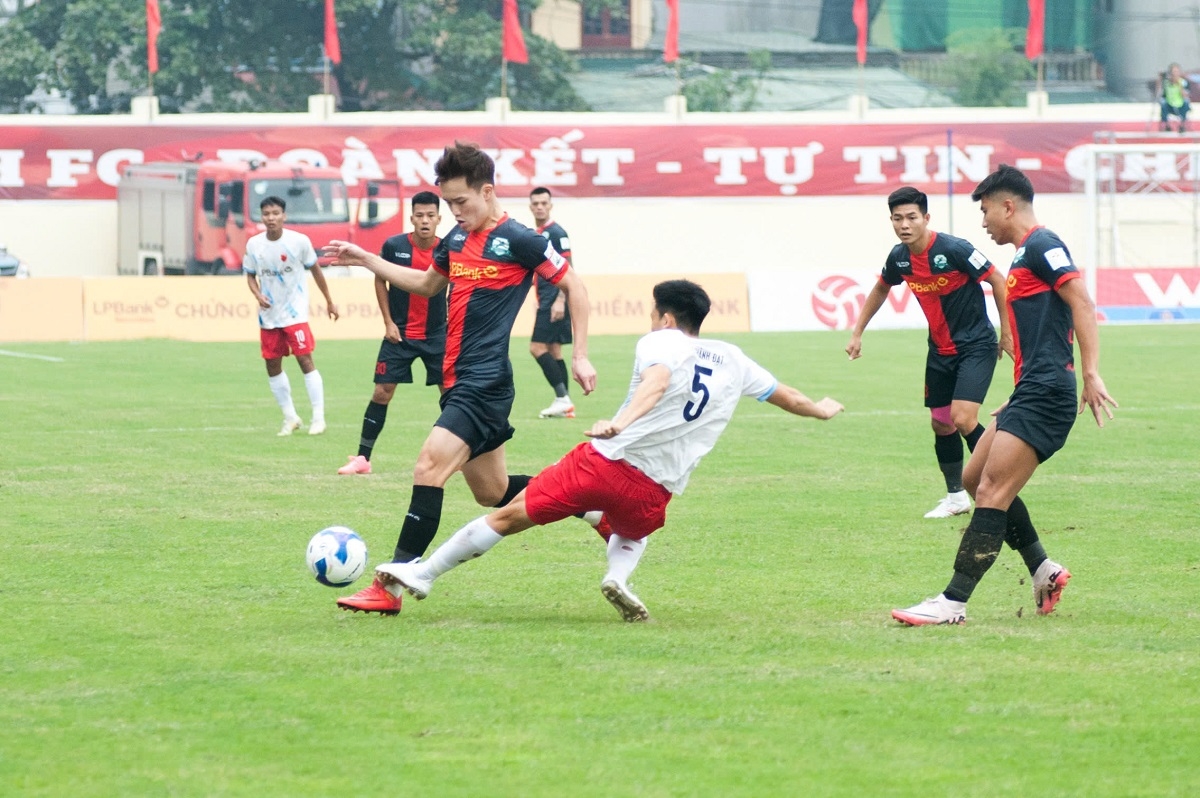 hoàng Đức tỏa sáng, phù Đổng ninh bình nối dài mạch thắng hình ảnh 7 hoang Duc toa sang, phu Dong ninh binh noi dai mach thang hinh anh 7