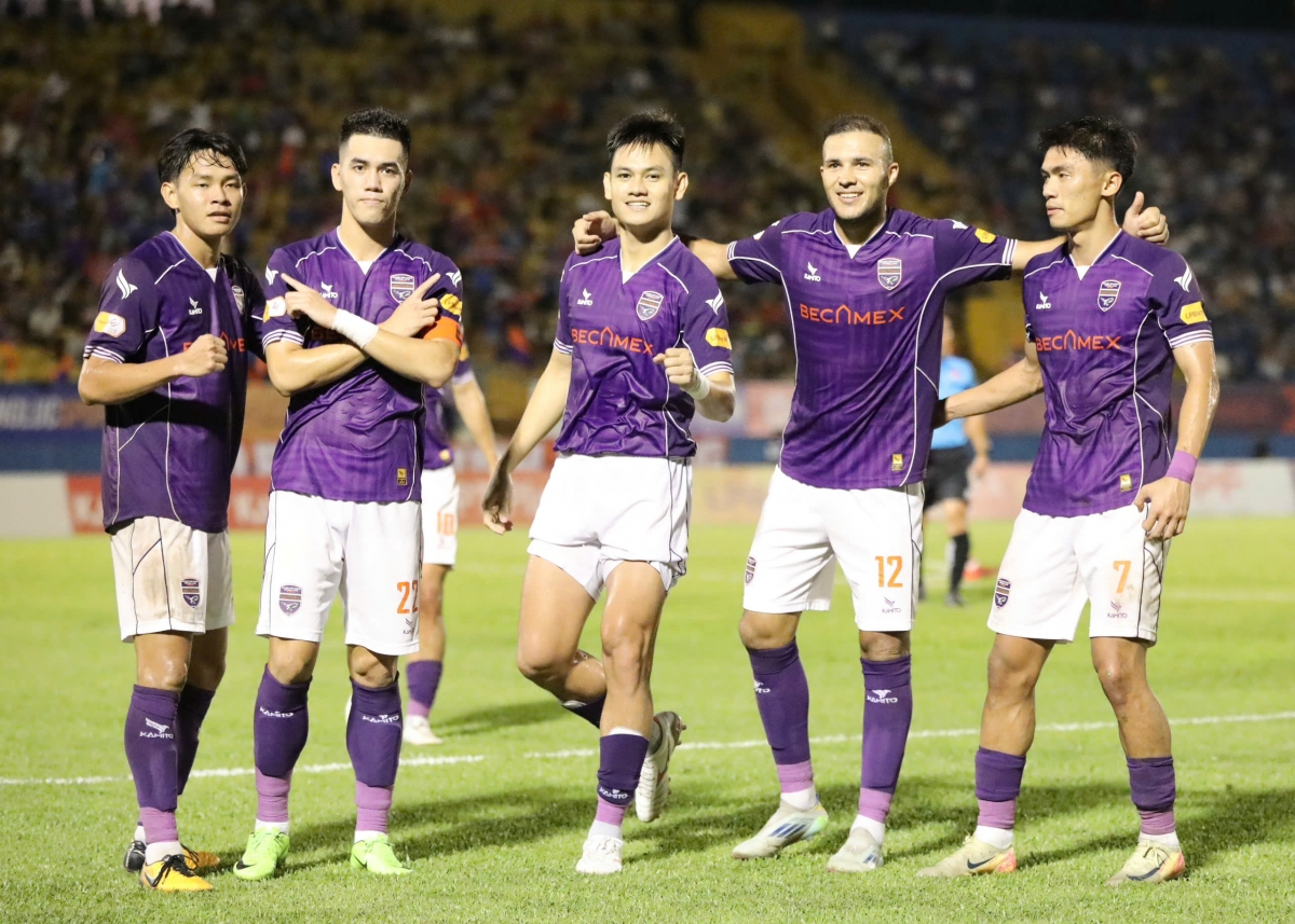 trực tiếp bình dương 4-1 hagl cơn mưa bàn thắng ở gò Đậu hình ảnh 3 truc tiep binh duong 4-1 hagl con mua ban thang o go Dau hinh anh 3