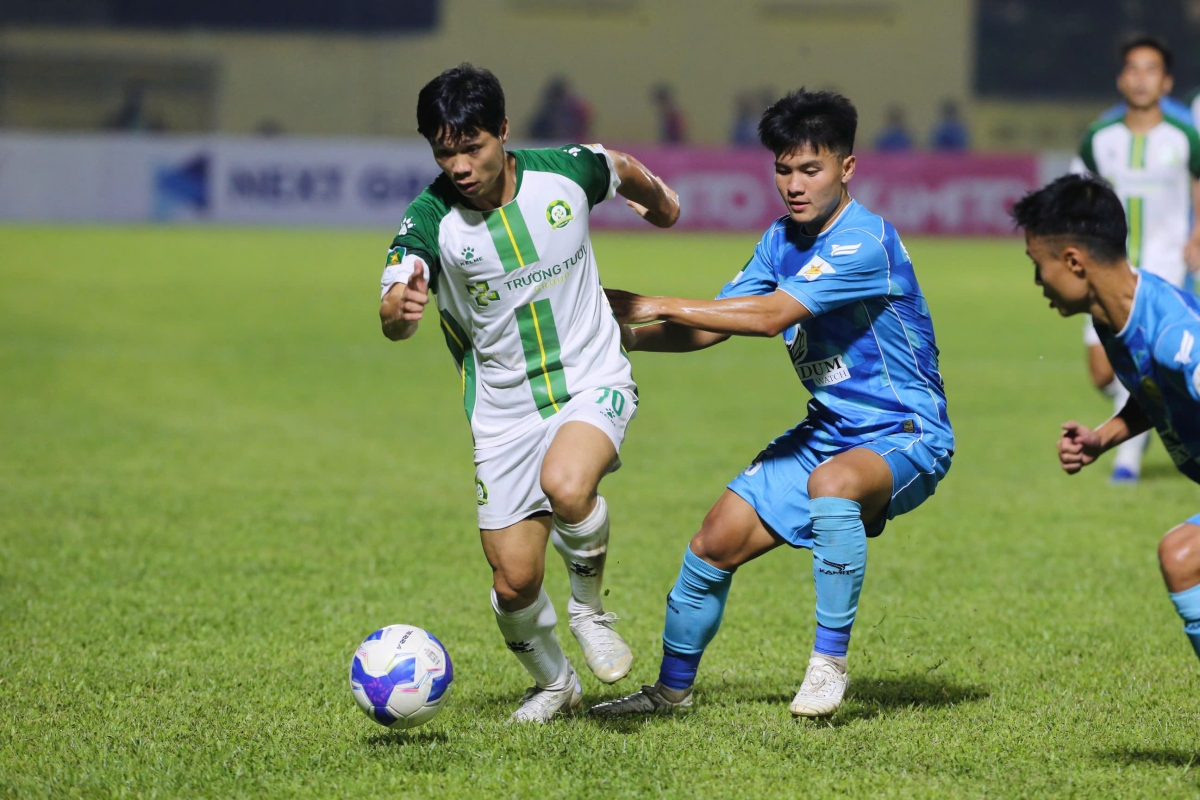 trực tiếp bình phước vs bà rịa vũng tàu niềm cảm hứng công phượng hình ảnh 10 truc tiep binh phuoc vs ba ria vung tau niem cam hung cong phuong hinh anh 10
