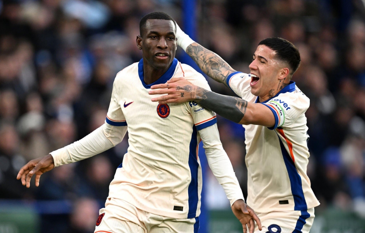 ket qua bong da hom nay 23 11 chelsea thang nhe leicester, cung co vi tri trong top ba hinh anh 15
