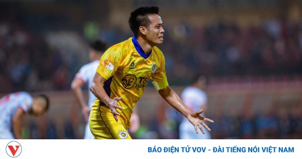 Nguyễn Văn Quyết - Tượng đài của Hà Nội FC, biểu tượng để thế hệ cầu thủ trẻ noi theo 1 vq 1