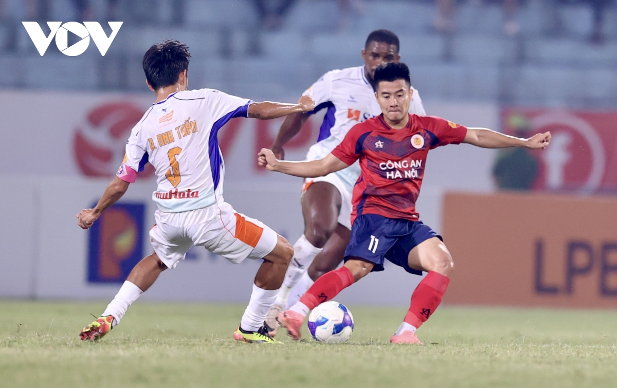 ket qua vong 6 v-league 24 25 cahn thang dam Da nang de dan dau bang xep hang hinh anh 18