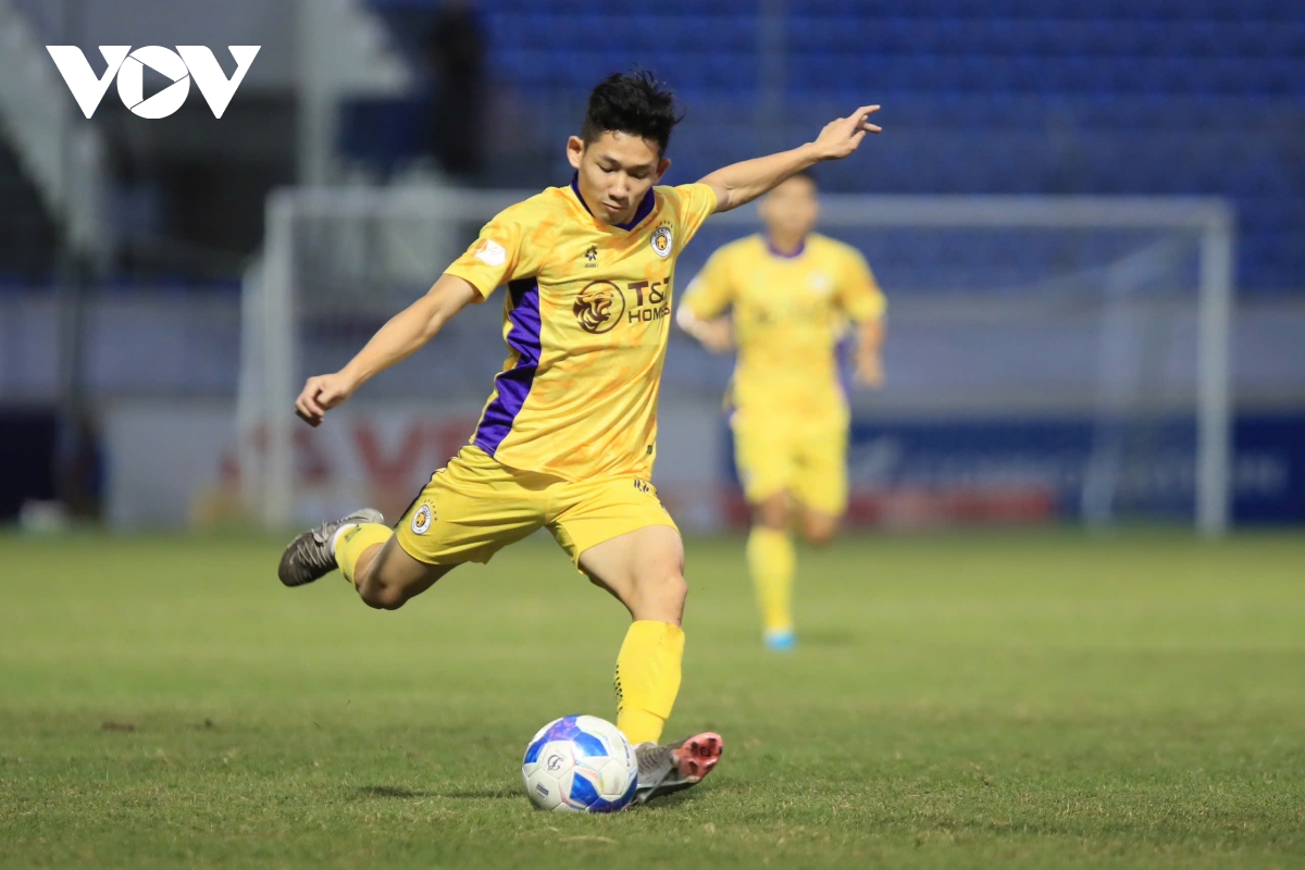ket qua vong 9 v-league 24 25 ha noi fc gay that vong truoc quang nam hinh anh 21