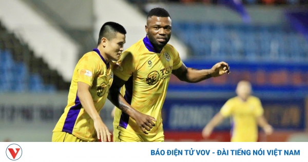 Kết quả vòng 9 V-League 24/25: Hà Nội FC gây thất vọng trước Quảng Nam 1 z6048818095573 0eb29b95182550cd01617b1d2cad1e0f