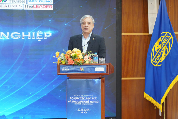 PGS. TS Trần Đình Thiên, nguyên Viện trưởng Viện Kinh tế Việt Nam z6058594370651-0a3308a7f0d3e371f9c69e13a5a81596.jpg