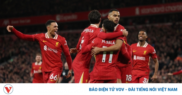 Salah vừa ghi bàn vừa kiến tạo, Liverpool "nhấn chìm" Man City ở Anfield 1 2024 12 01t161527z 733508946 up1ekc1195pe2 rtrmadp 3 soccer england liv mci report