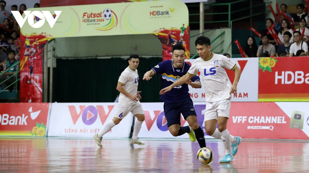 toan canh le be mac giai futsal cup quoc gia hdbank 2024 hinh anh 3