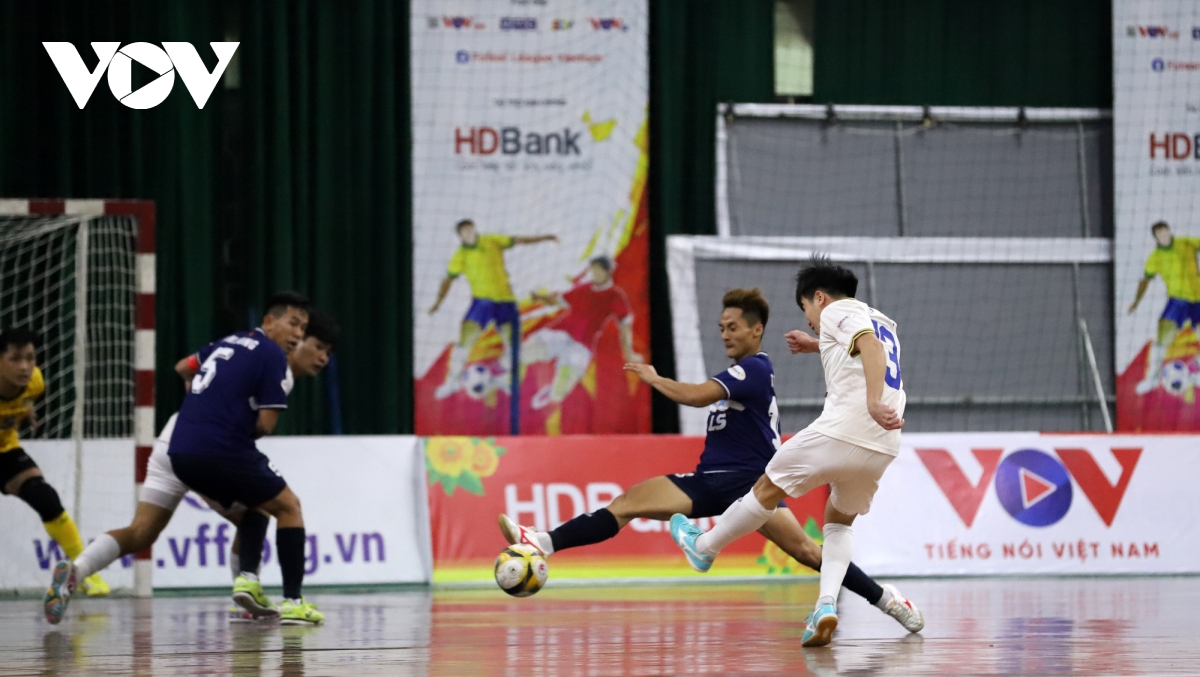 toan canh le be mac giai futsal cup quoc gia hdbank 2024 hinh anh 4