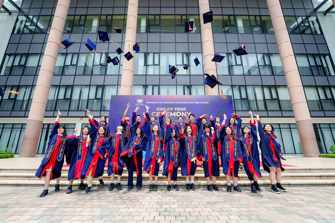 anh-2-17332105656051980412028 14 học sinh Vinschool đạt điểm cao nhất thế giới và Việt Nam trong các môn thi Cambridge quốc tế - Ảnh 3.