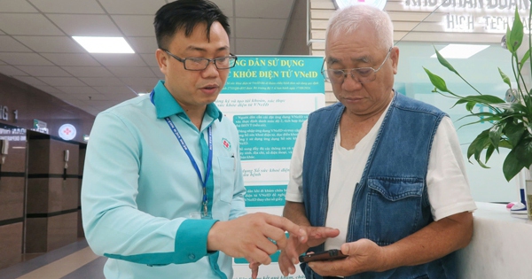 Đi khám bệnh không còn bất tiện 1 anh chot 2 12 17331464650221748198878 0 0 375 600 crop 1733146472089859013259