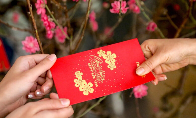 Doanh nghiệp lớn chi "lì xì" khủng, cổ đông hưởng cổ tức cao 1 cach li xi tet thumb