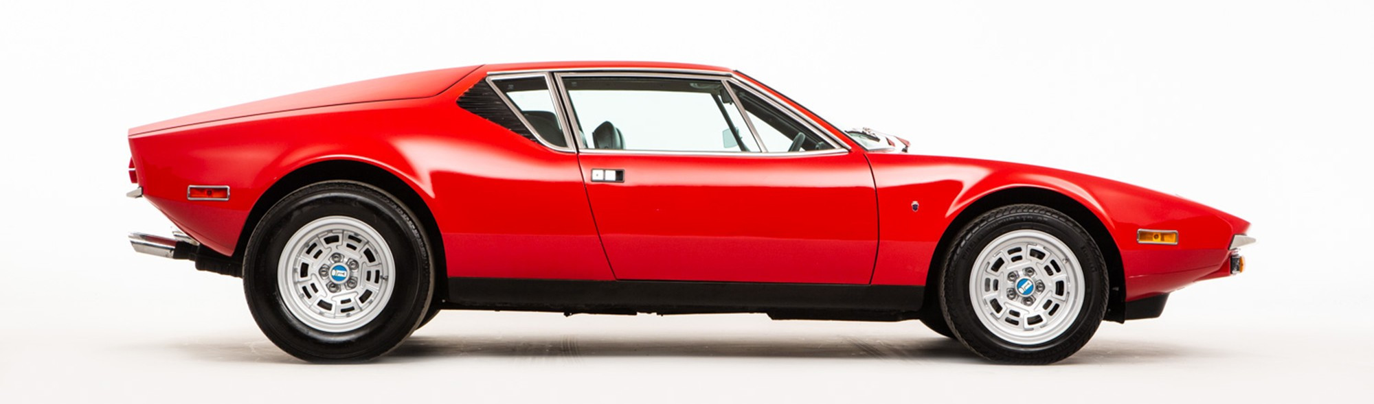 de-tomaso-pantera-1971.jpg