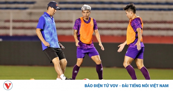 ĐT Việt Nam luyện "bài tủ" để đối phó với bất lợi trên đất Philippines 1 dt viet nam 3