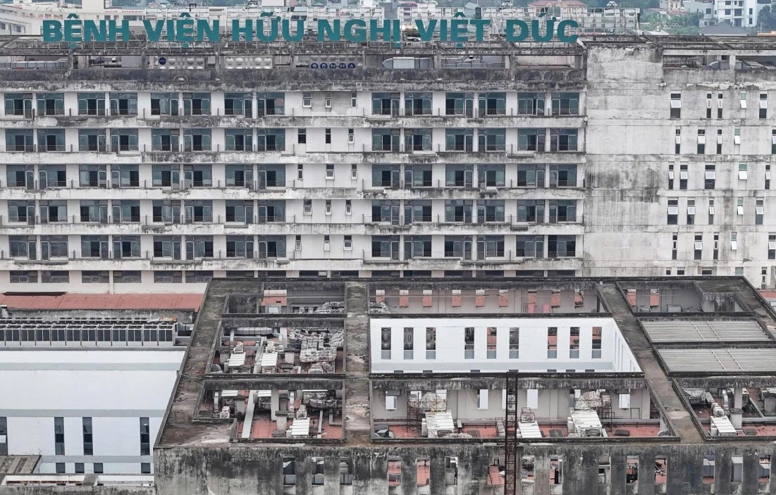Hai bệnh viện ngàn tỉ bị bỏ hoang suốt 10 năm, Bộ Y tế nói gì?- Ảnh 2. Hai bệnh viện ngàn tỉ bị bỏ hoang suốt 10 năm, Bộ Y tế nói gì?- Ảnh 2.