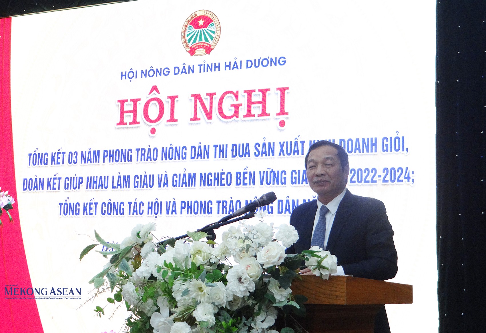 Ông Lê Văn Hiệu, Phó Bí thư Thường trực Tỉnh uỷ, Chủ tịch HĐND tỉnh, Trưởng Đoàn Đại biểu Quốc hội tỉnh Hải Dương phát biểu tại hội nghị.