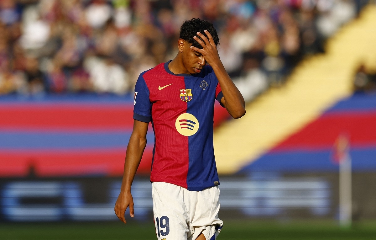 ket qua bong da hom nay 30 11 tru cot non khan tren san, barca thua soc hinh anh 2