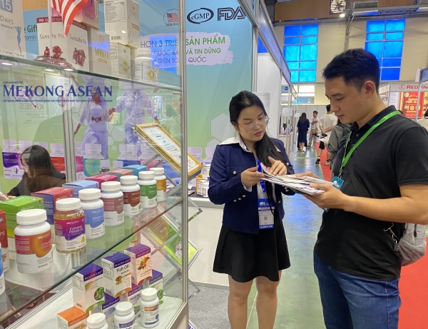 Nhiều doanh nghiệp quốc tế đến Medipharm Expo 2024 tìm đối tác 1 img 692920241205134842
