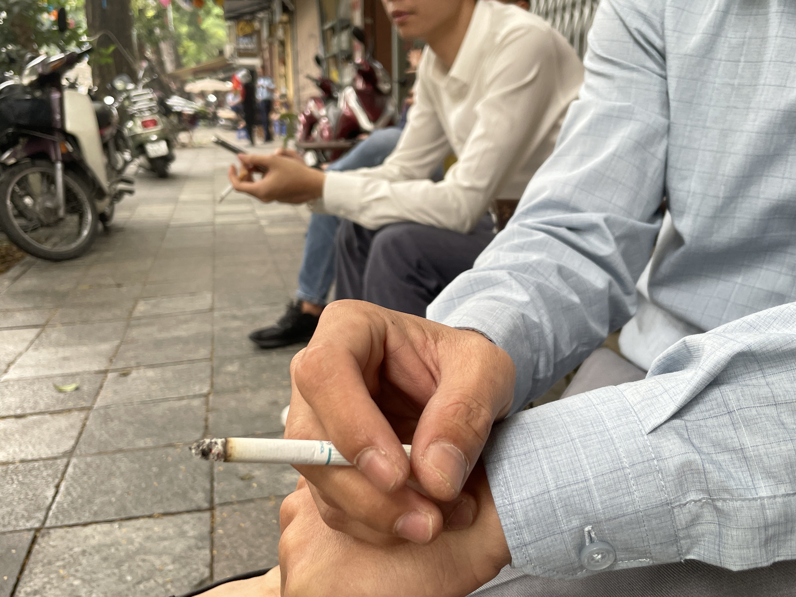 Giao lưu trực tuyến: "Phòng chống tác hại thuốc lá tại nơi làm việc, trường học"- Ảnh 1. Giao lưu trực tuyến: "Phòng chống tác hại thuốc lá tại nơi làm việc, trường học"- Ảnh 1.