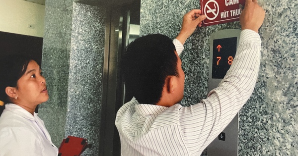 Giao lưu trực tuyến: "Phòng chống tác hại thuốc lá tại nơi làm việc, trường học" 1 img1930 2 17334102523431304257739 141 0 1741 2560 crop 17334109445211106569153
