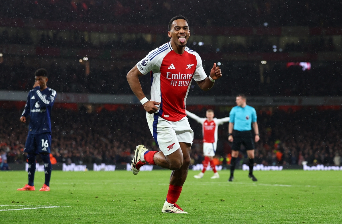 ket qua vong 14 ngoai hang anh mu thua arsenal, liverpool hoa kho tin hinh anh 1