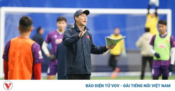 HLV Kim Sang Sik đánh giá về ĐT Việt Nam sau chuyến tập huấn Hàn Quốc 1 kim sang sik