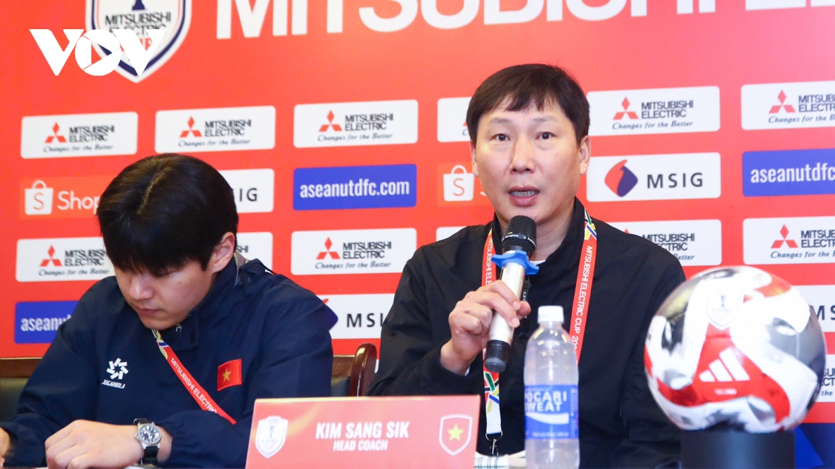 hlv kim sang sik dat ra muc tieu cao voi Dt viet nam hinh anh 1