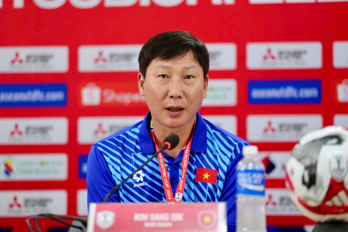 truc tiep Dt singapore 0-0 Dt viet nam xuan son toa sang hinh anh 3
