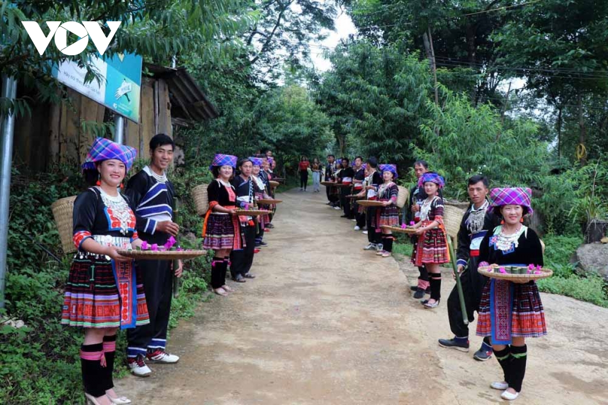 khi van hoa la diem tua de du lich lai chau vuon minh hinh anh 2