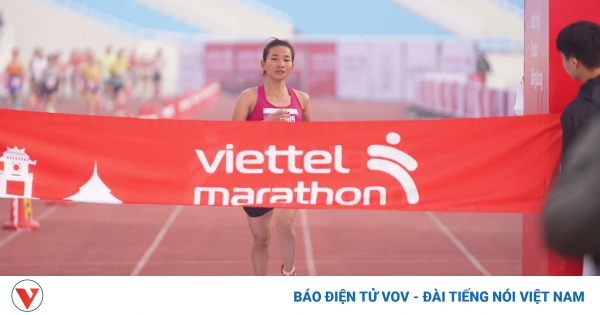 Vận động viên Nguyễn Thị Oanh xuất sắc lập kỷ lục marathon quốc gia 1 nguyen thi oanh