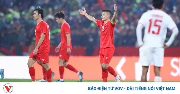 Cầu thủ xuất sắc nhất lượt 3 ASEAN Cup 2024: Quang Hải dẫn đầu bình chọn 1 quang hai 0