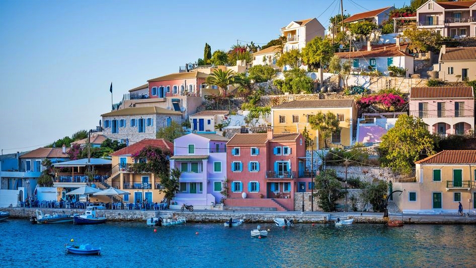 reiseort-griechenland-kefalonia-assoa-klippendorf-natucate-17344912660041454141089 Top 10 điểm đến du lịch được tìm kiếm ‘săn lùng’ nhiều nhất trên Google - Ảnh 3.