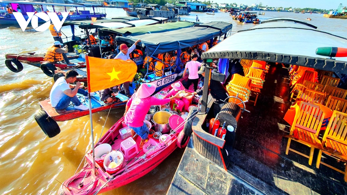 can tho dinh vi san pham du lich chu luc duong song trong nam 2025 hinh anh 5